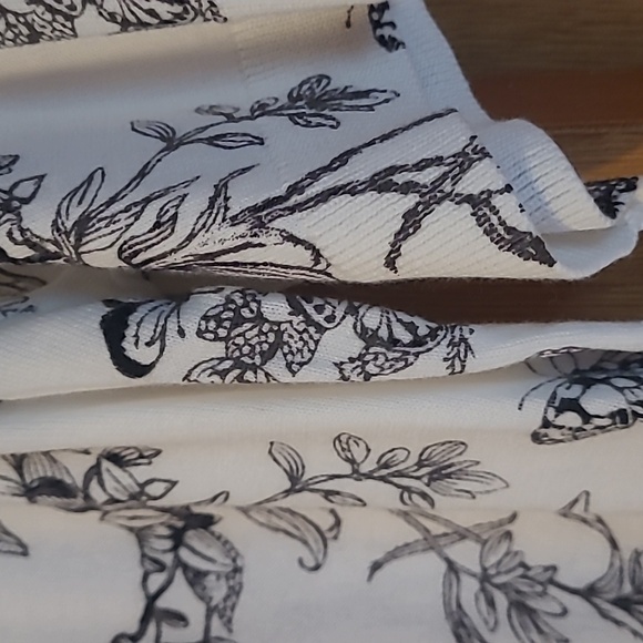 Talbots - Picture 6 of 7